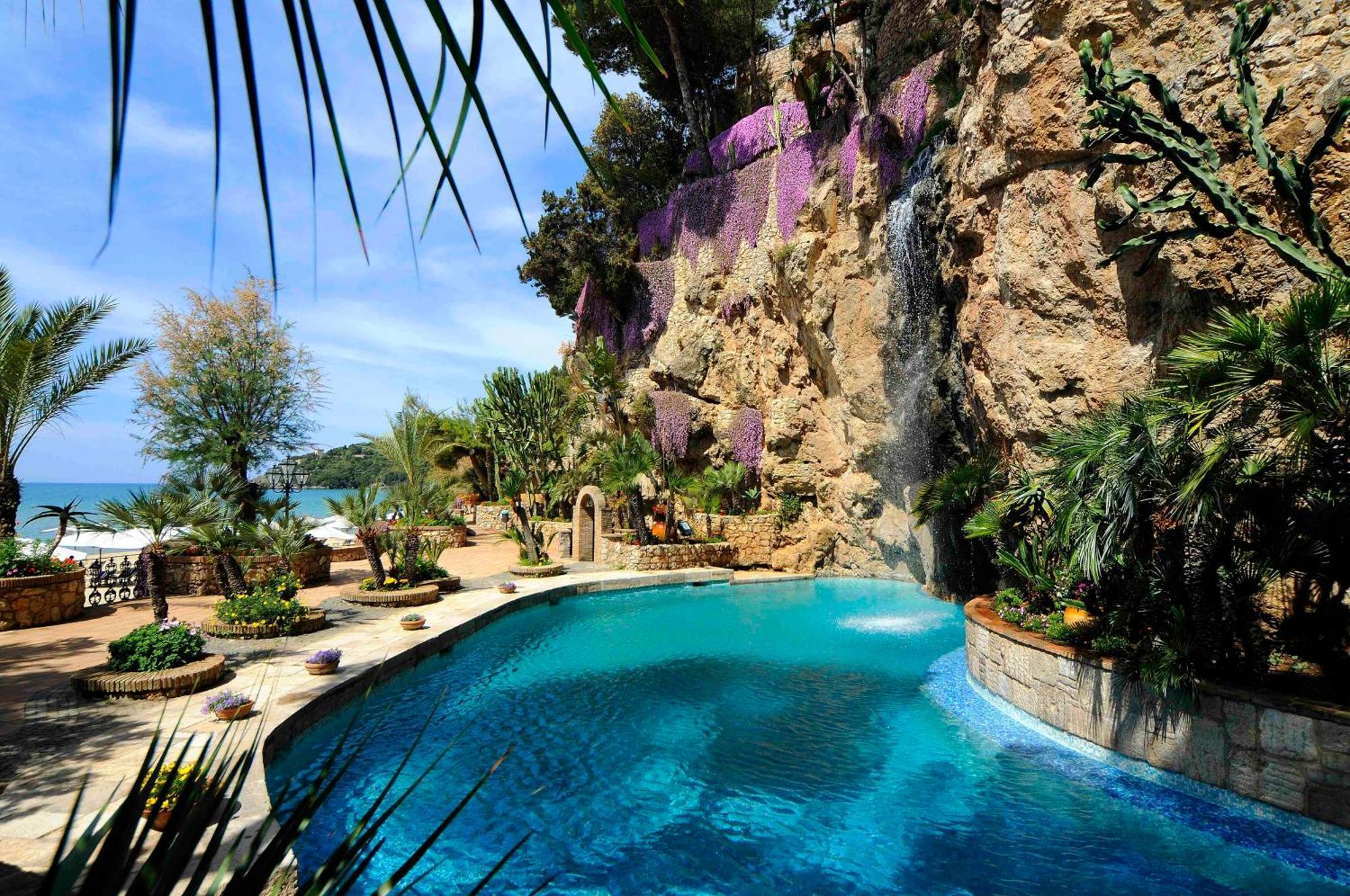 Aeneas' Landing Resort Gaeta Eksteriør billede